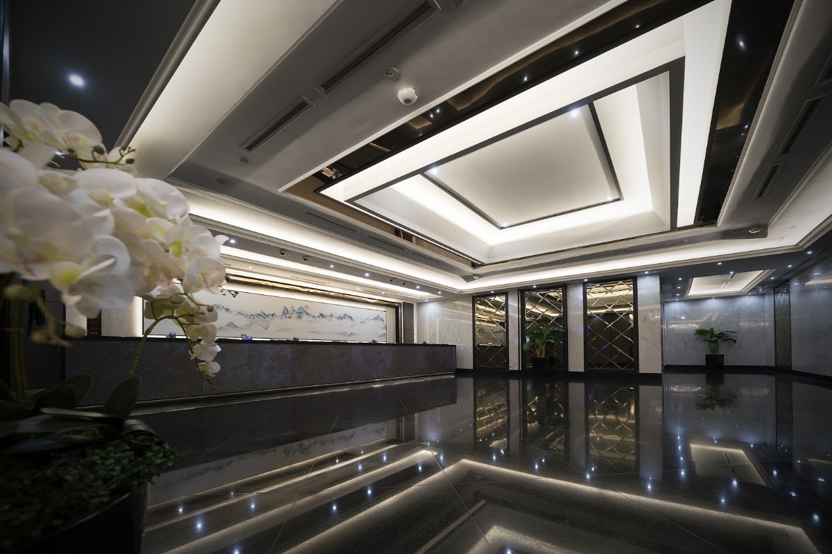 V Hotel Lavender photo 5