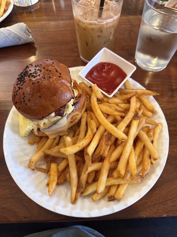 Unconventional Diner photo 9