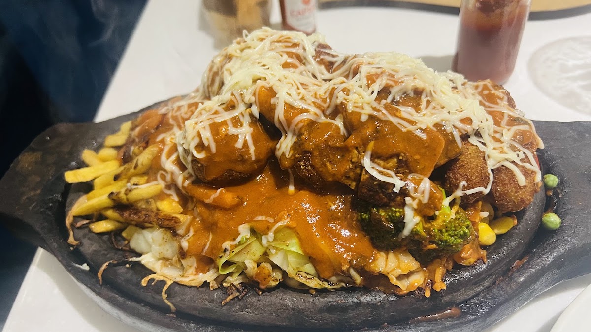 Yanki Sizzlerr photo 3