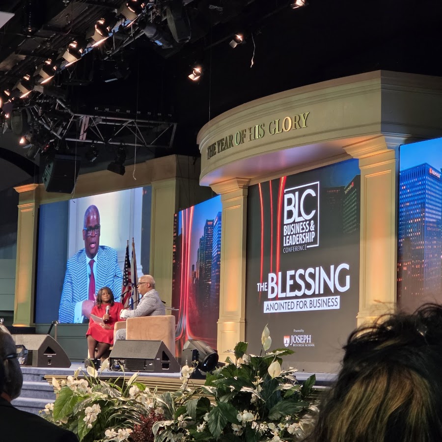 Living Word Christian Center photo 6